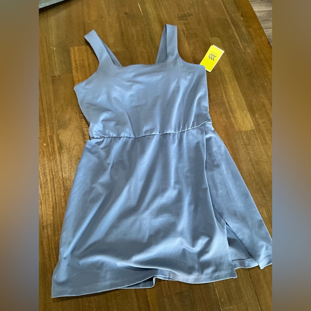 Women’s Active Dress.     Blue.  M - Picture 11 of 13